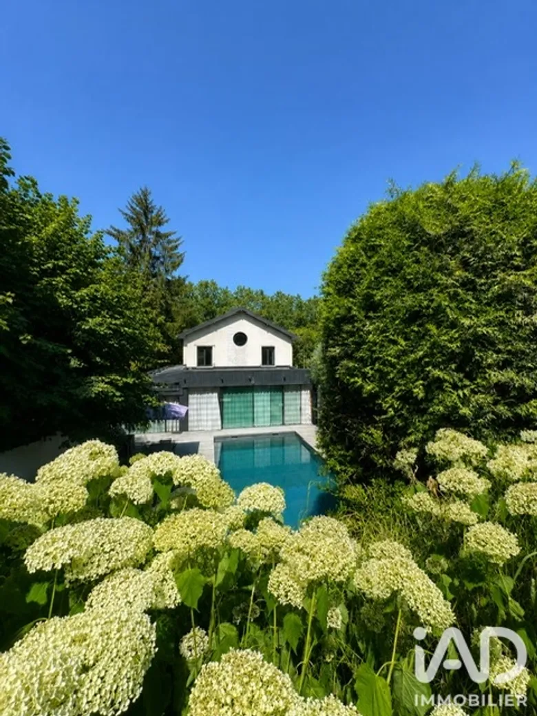 Maison 8 pièces 400 m² · à Bougival · 400 m² · 1 820 000 €