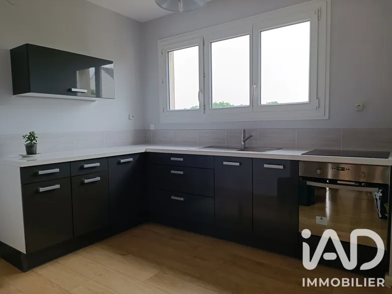 Appartement 4 pièces 77 m² · à Laval · 76,6 m² · 775 €/mois