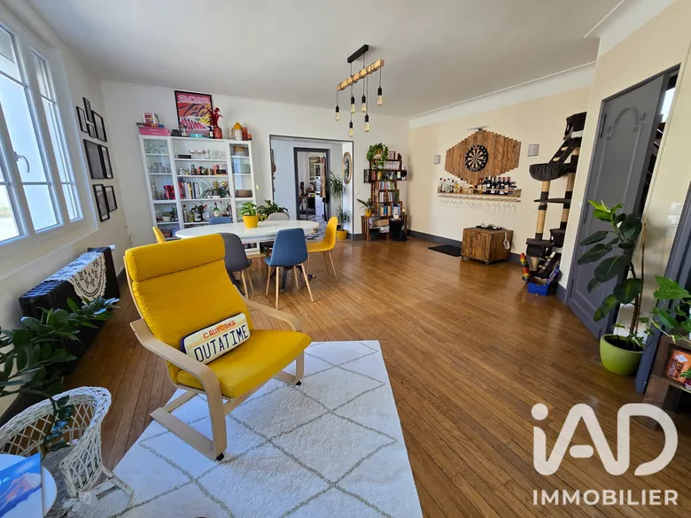 Maison 6 pièces 176 m² · à Châteauroux · 176 m² · 265 000 €
