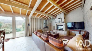 Haras à Sainte-Colombe-de-Villeneuve (47300)