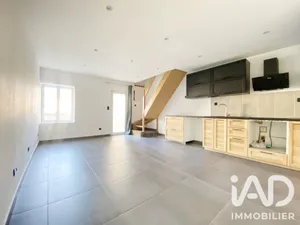 Duplex in Carpentras (84200)