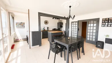 Appartement à VILLARS (42390)