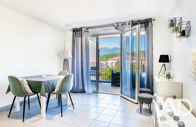 Apartment in Gap (05000)