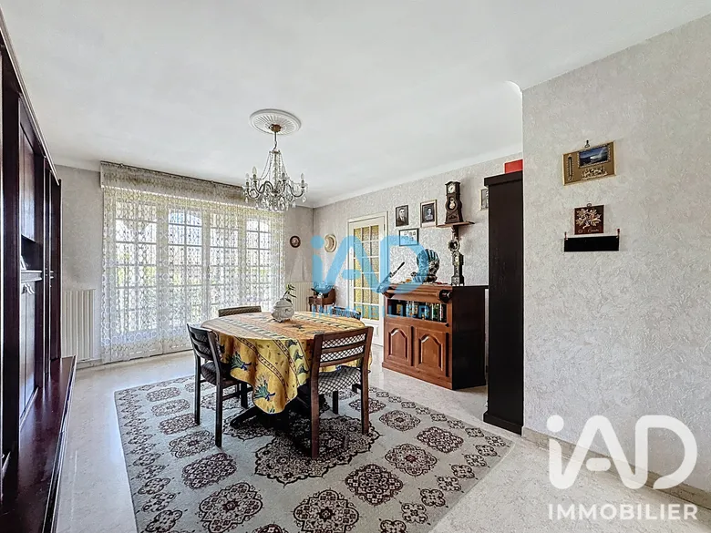Maison 6 pièces 150 m² · à Quincy-sous-Sénart · 150 m² · 369 000 €