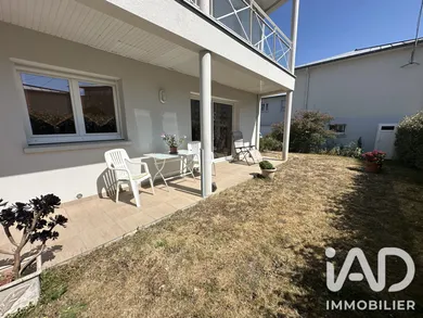 Apartment in Granville (50400)