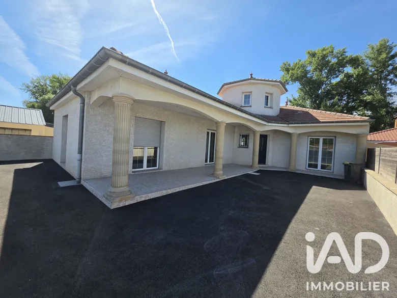Maison 7 pièces 141 m² · à Cusset · 141 m² · 314 000 €