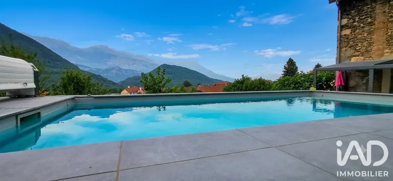 Maison 5 pièces 150 m² · à Saint-Georges-de-Commiers · 150 m² · 410 000 €