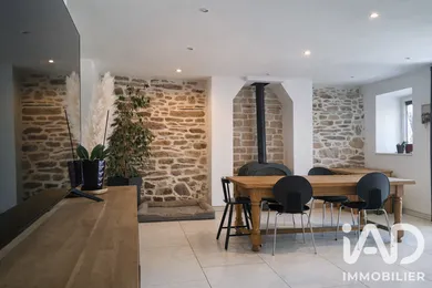 Maison de village à Peillac (56220)