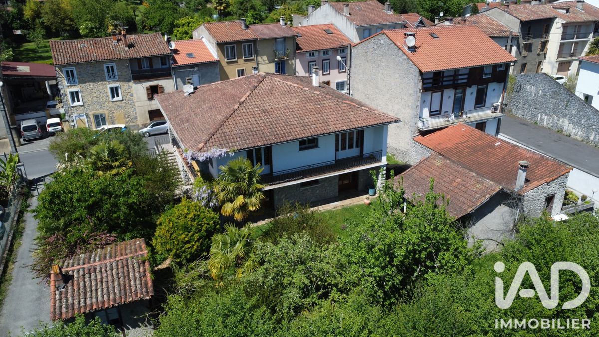 Vente maison à Saint-Girons (09200) : maison 6 pièces 186 m² - 2061776