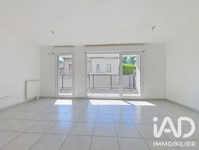Apartment in Noisy-le-Sec (93130)