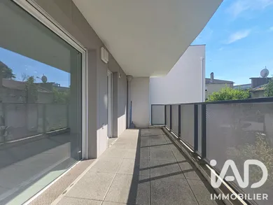 Apartment in Noisy-le-Sec (93130)