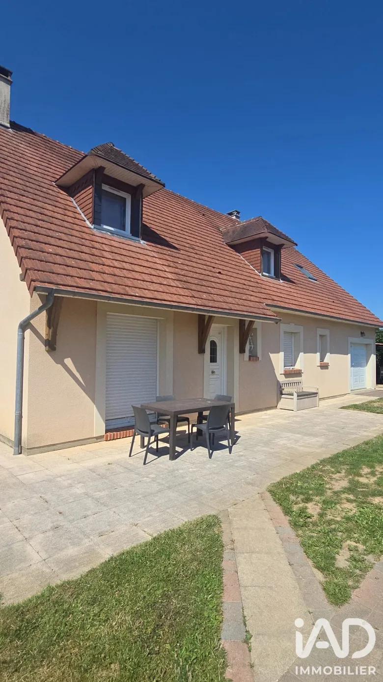 Maison 6 pièces 161 m² · à Saint-Maclou · 161 m² · 320 000 €