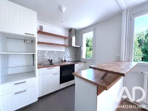 Apartment in Saint-Ouen-l'Aumône (95310)
