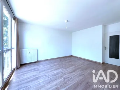 Appartement à Saint-Ouen-l'Aumône (95310)