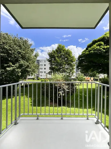 Apartment in Domont (95330)