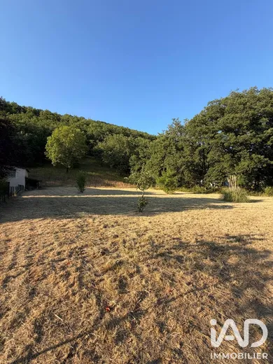 Terrain à bâtir à Varen (82330)