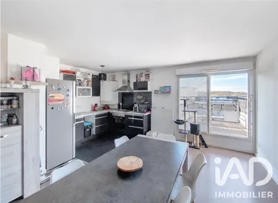 Appartement à Dammarie-lès-Lys (77190)