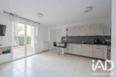 Appartement à Saint-Thibault-des-Vignes (77400)