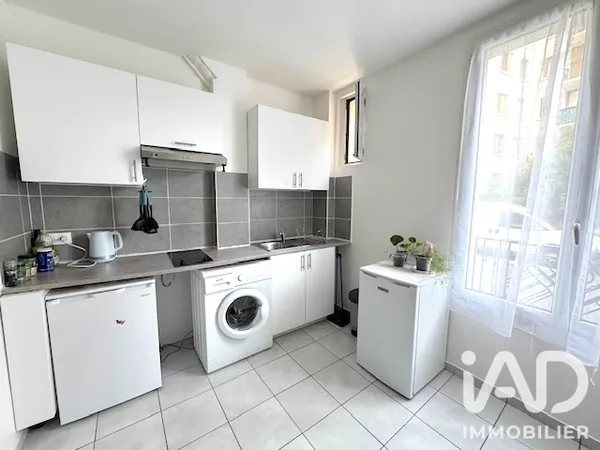 Appartement à Le Bourget (93350) photo 2