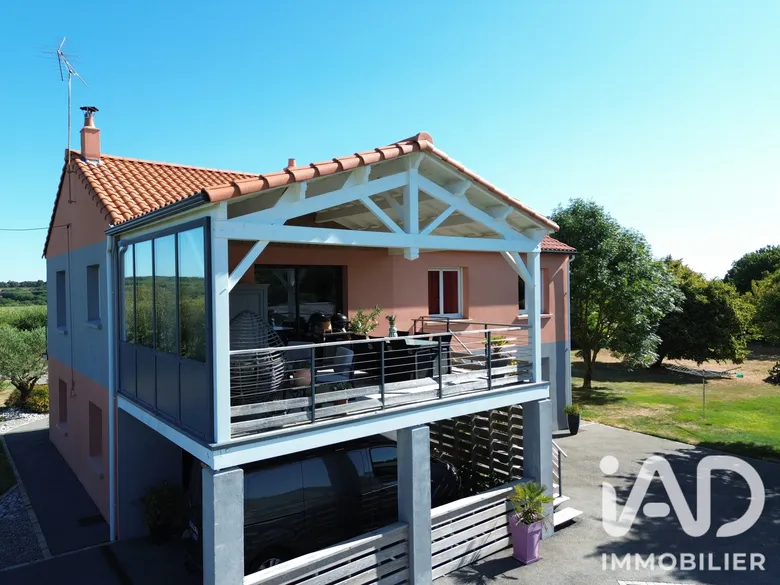 Maison 6 pièces 120 m² · à Aizenay · 120 m² · 219 900 €
