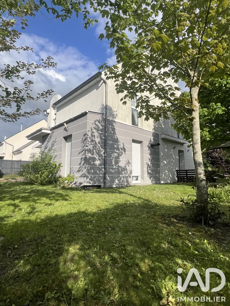 Maison 6 pièces 128 m² · à Monnaie · 128 m² · 283 000 €