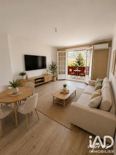 Apartment in Vallauris (06220)