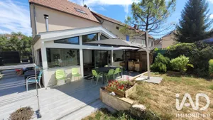 Maison de campagne à Étrépilly (77139)