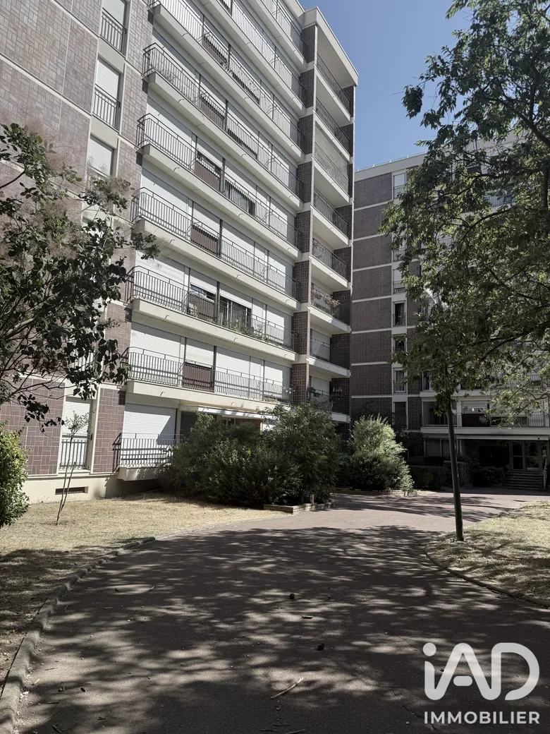 Appartement 4 pièces 80 m² · à Épinay-sous-Sénart · 80 m² · 184 000 €