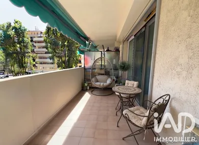 Apartment in Nice (06100)