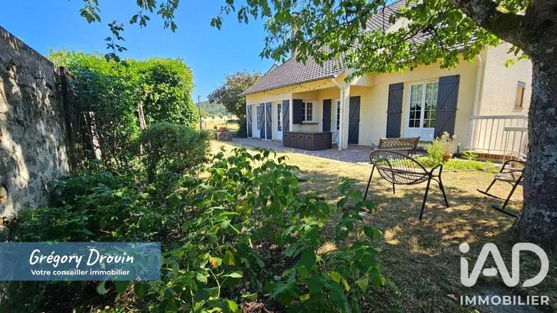 Maison 6 pièces 213 m² · à Milly-la-Forêt · 213 m² · 489 000 €