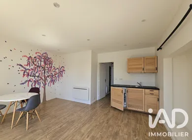 Apartment in Sens (89100)