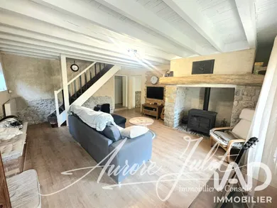 Maison de campagne à Le Bouchage (38510)