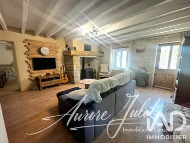 Maison de campagne à Le Bouchage (38510)