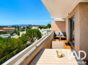Apartment in Grasse (06130)