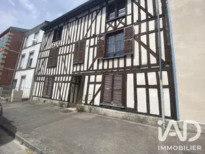 Immeuble à Châlons-en-Champagne (51000)