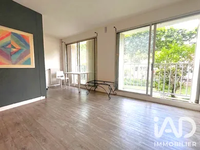 Appartement à La Garenne-Colombes (92250)