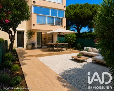 Appartement à Fréjus (83600)