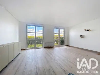 Duplex à Voisins-le-Bretonneux (78960)