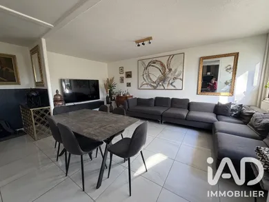 Appartement à Villeneuve-d'Ascq (59650)