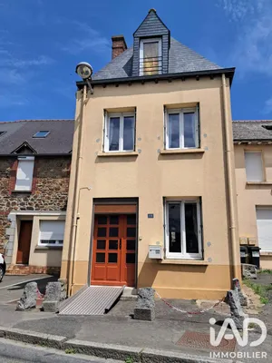Maison de ville à Domagné (35113)