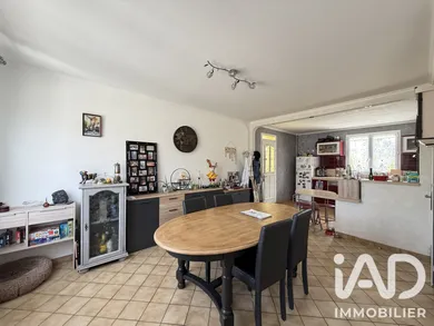 Maison de ville à La Flèche (72200)