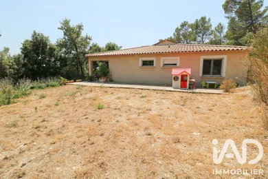 Maison à La Roquebrussanne (83136)