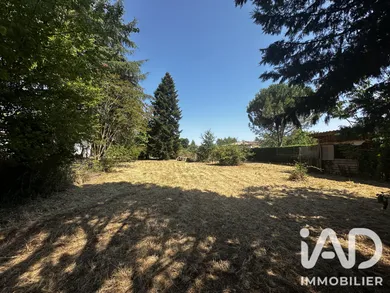Terrain à bâtir à Villeneuve-sur-Lot (47300)
