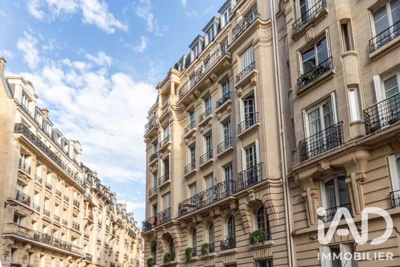 Appartement 2 pièces 37 m² · à Paris · 36,6 m² · 399 900 €