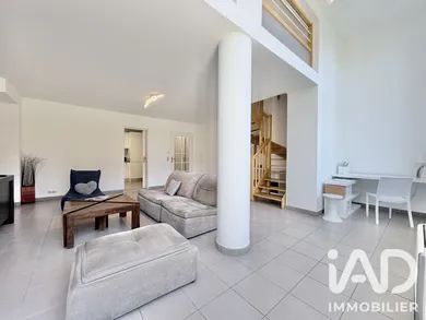 Appartement à Hyères (83400)
