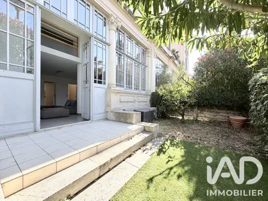 Appartement à Hyères (83400)