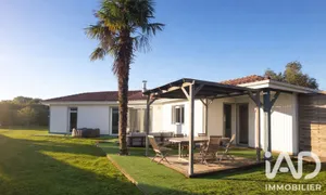 Maison à Civrac-en-Médoc (33340)