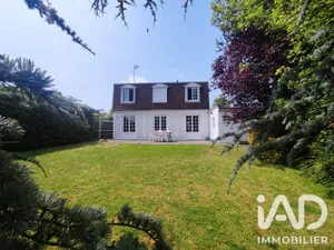 Maison traditionnelle à Dammartin-en-Goële (77230)