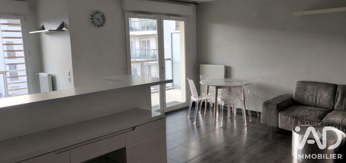 Appartement 3 pièces de 61 m² à Gennevilliers (92230)