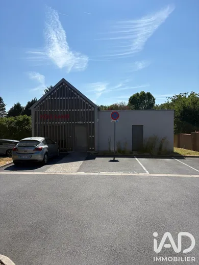 Immeuble à Boves (80440)